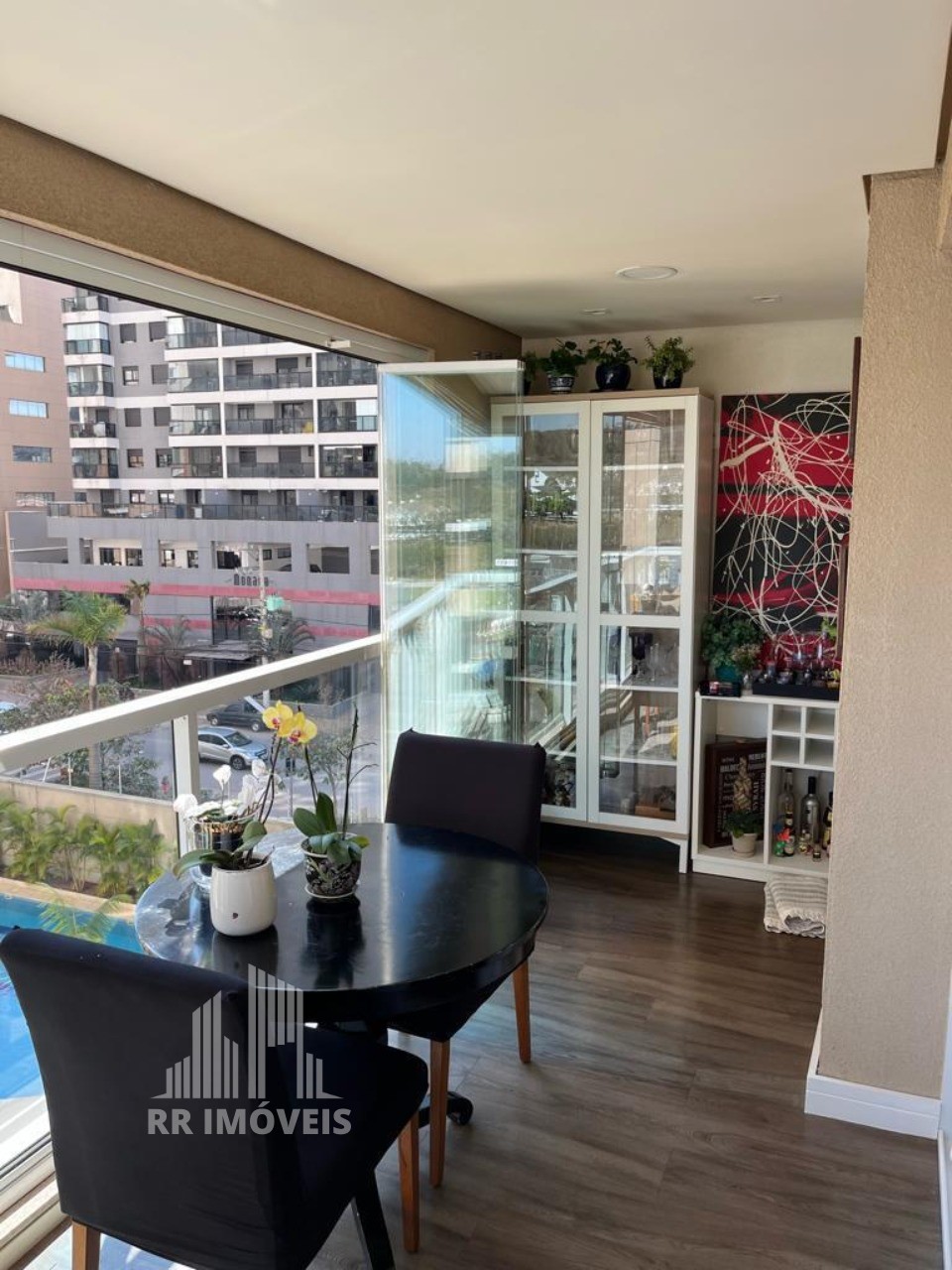 Apartamento à venda com 2 quartos, 80m² - Foto 4