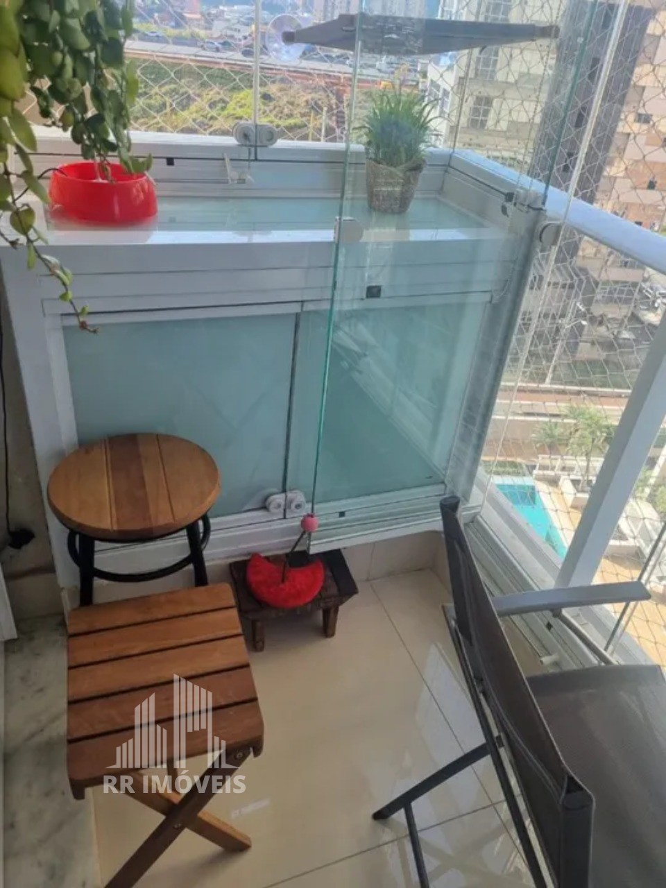 Apartamento à venda com 2 quartos, 62m² - Foto 4