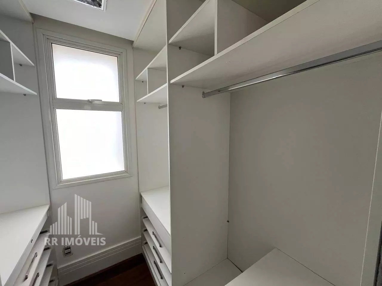 Apartamento à venda com 3 quartos, 122m² - Foto 20