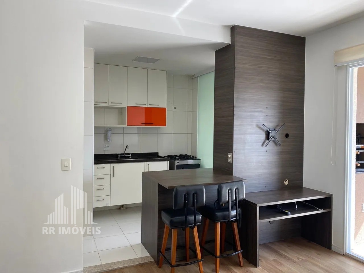 Apartamento para alugar com 2 quartos, 63m² - Foto 7