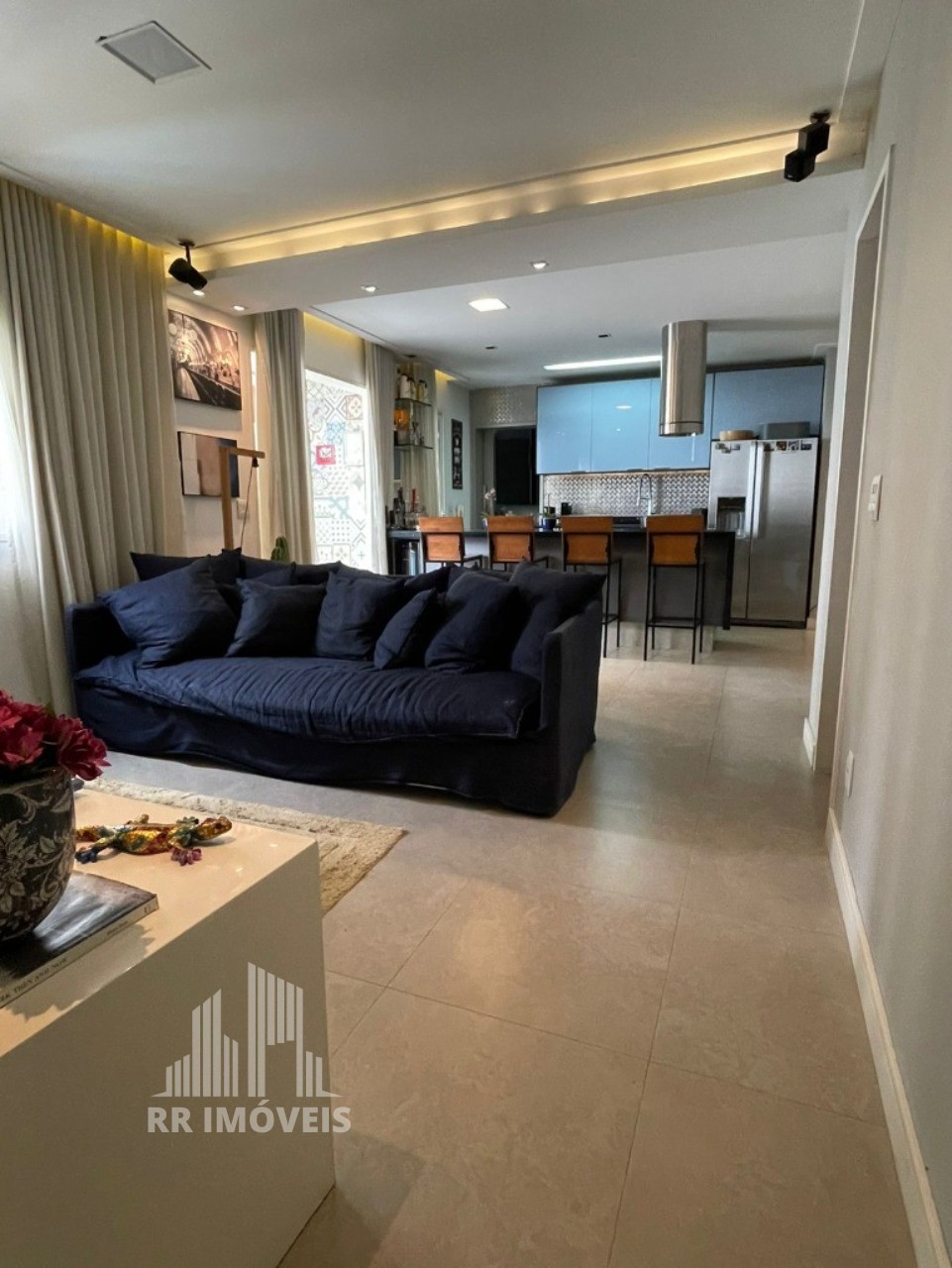 Apartamento à venda com 2 quartos, 76m² - Foto 5