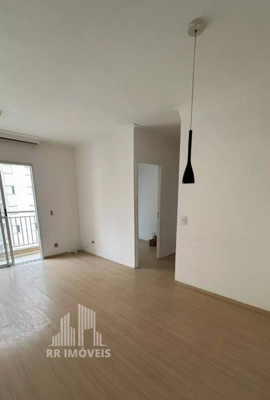 Apartamento à venda com 3 quartos, 68m² - Foto 2