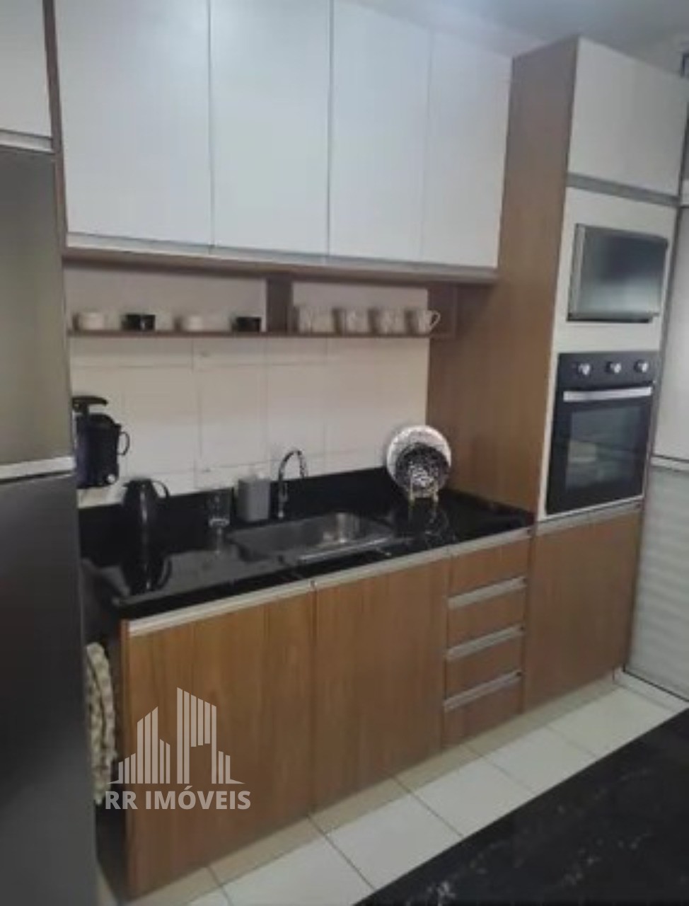 Apartamento à venda com 2 quartos, 61m² - Foto 2