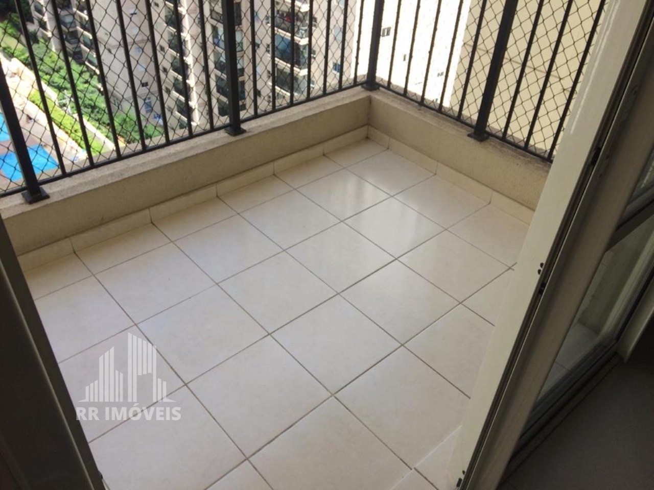 Apartamento para alugar com 2 quartos, 68m² - Foto 5