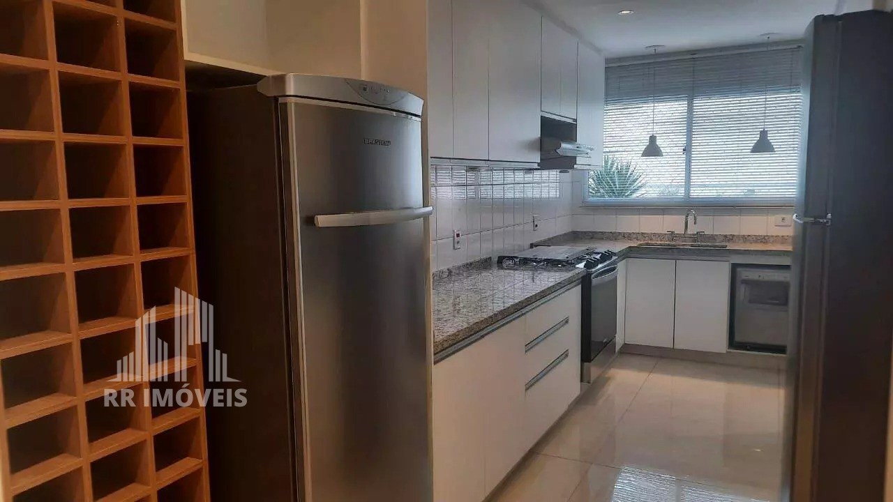 Apartamento à venda com 3 quartos, 170m² - Foto 6