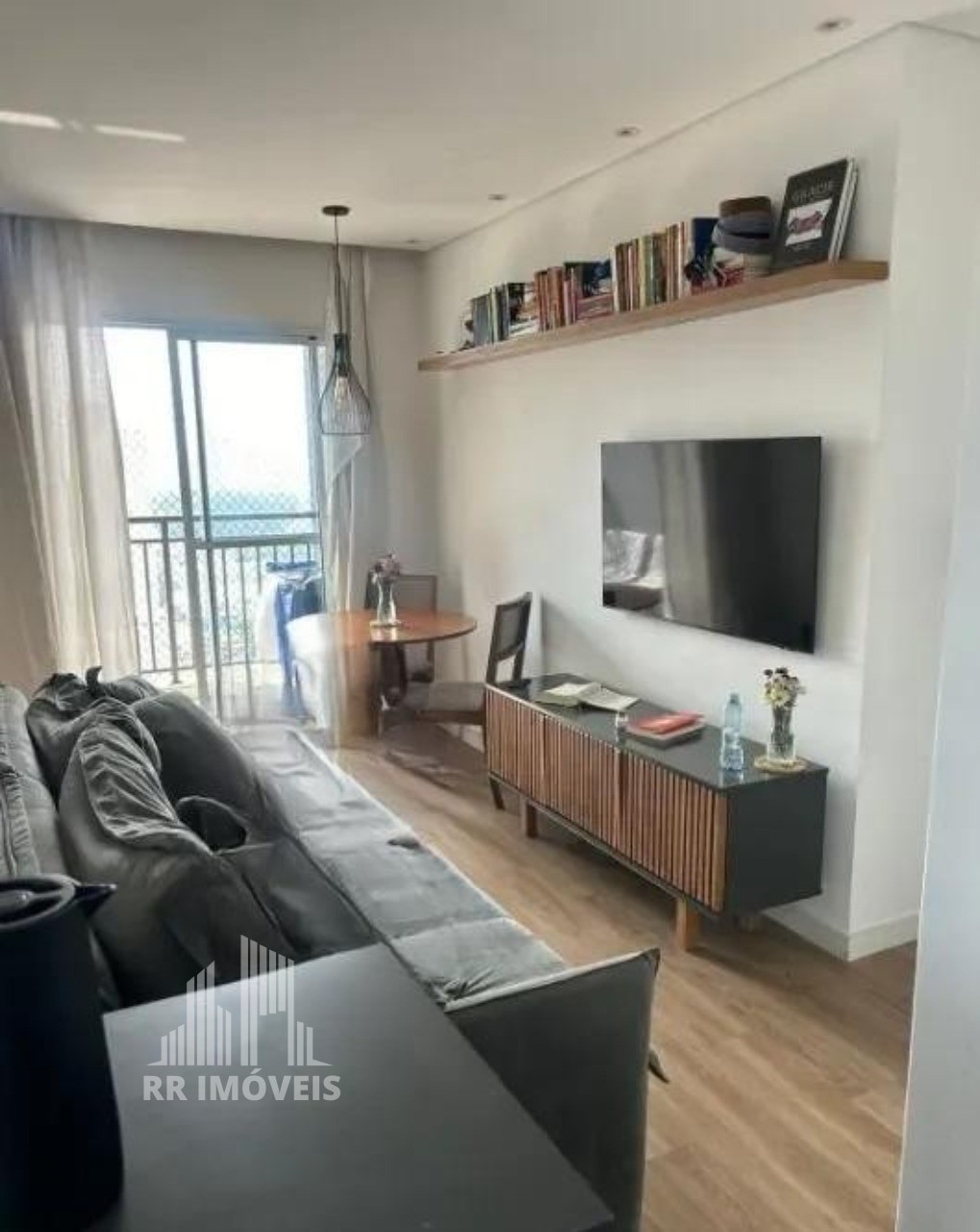 Apartamento à venda com 2 quartos, 44m² - Foto 1