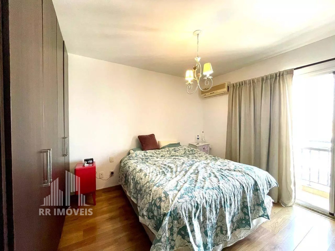 Apartamento à venda com 3 quartos, 165m² - Foto 7