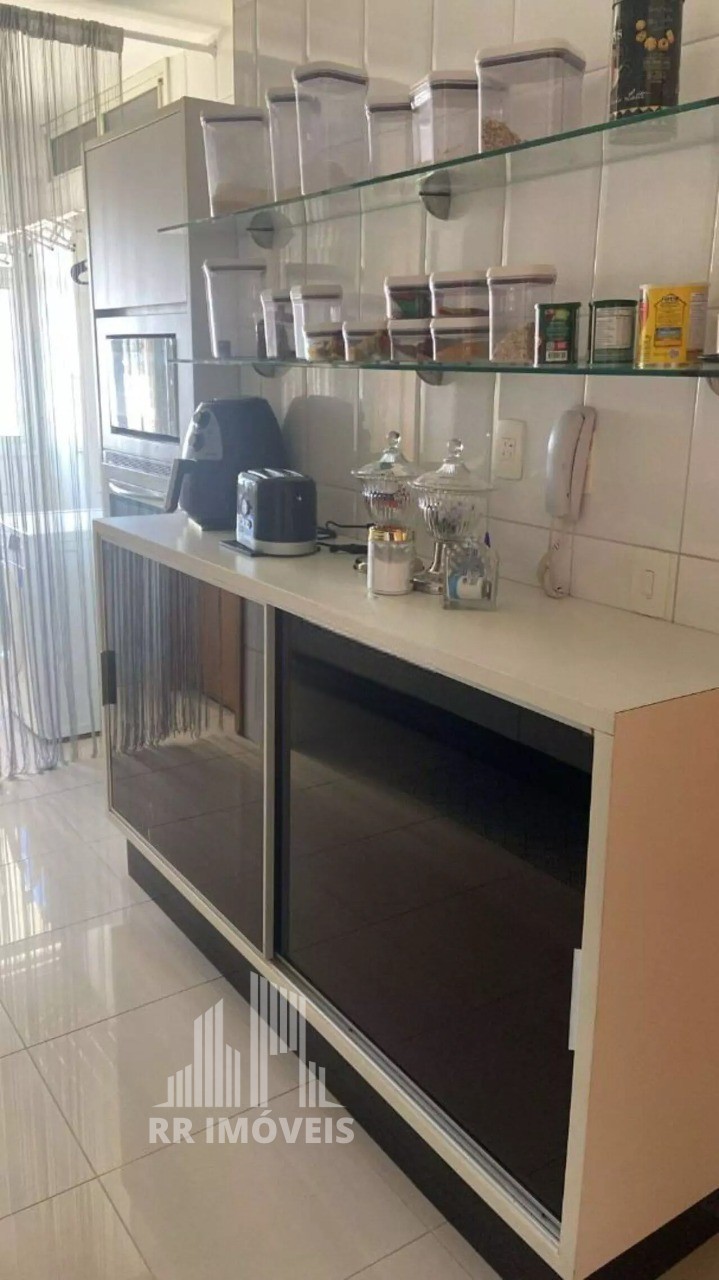 Apartamento à venda com 3 quartos, 113m² - Foto 3