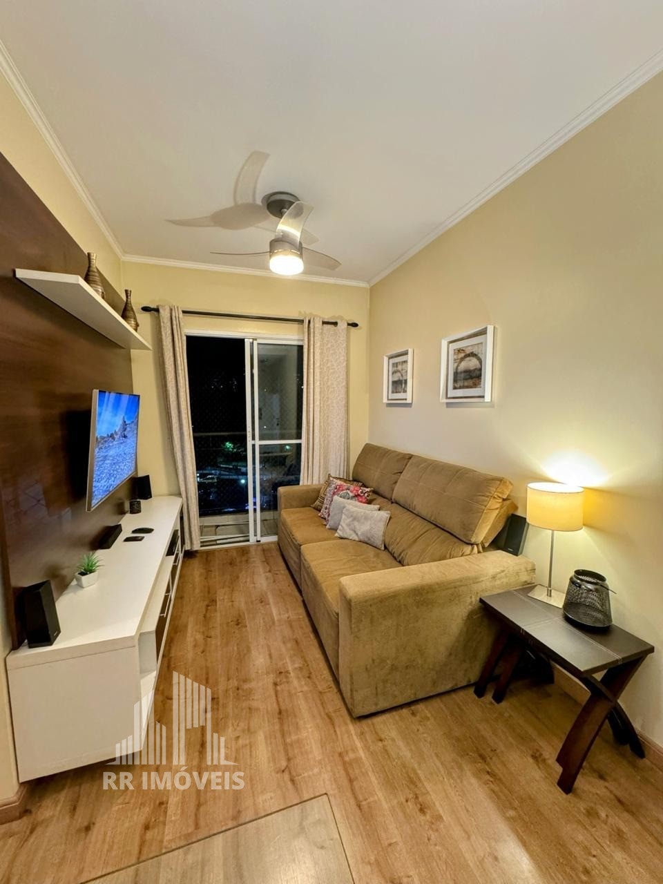 Apartamento à venda com 2 quartos, 55m² - Foto 3