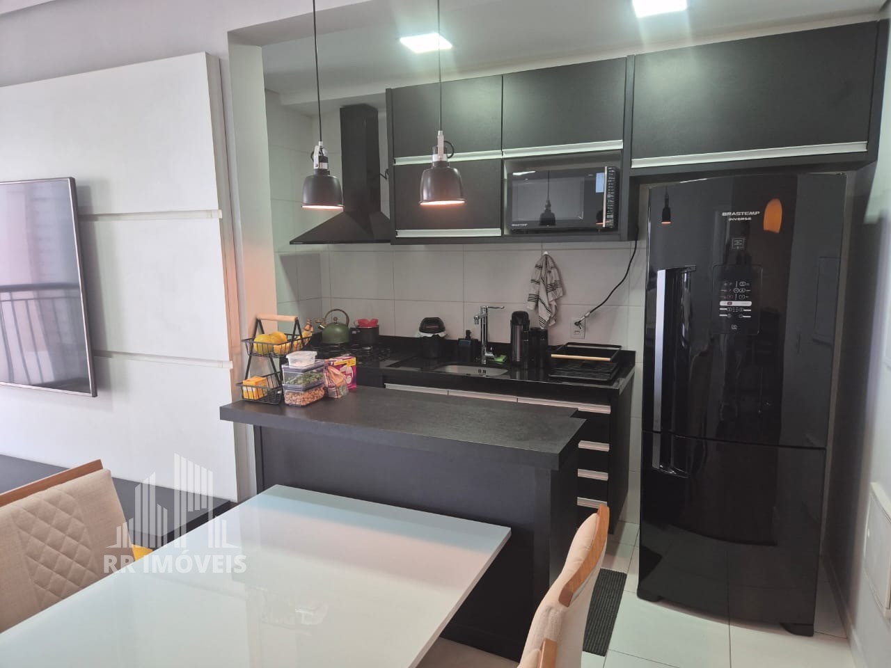 Apartamento à venda com 2 quartos, 68m² - Foto 7