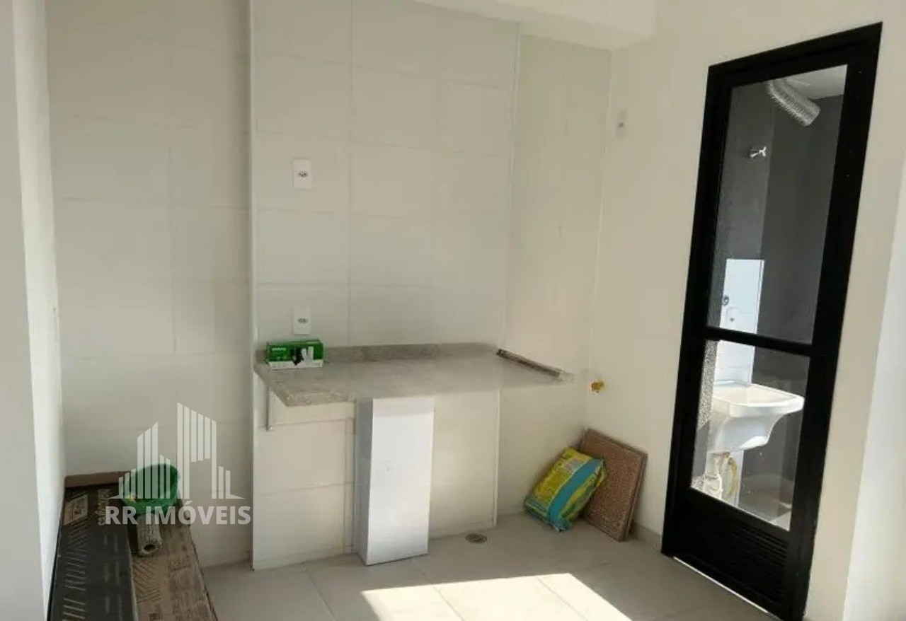 Apartamento à venda com 2 quartos, 40m² - Foto 3