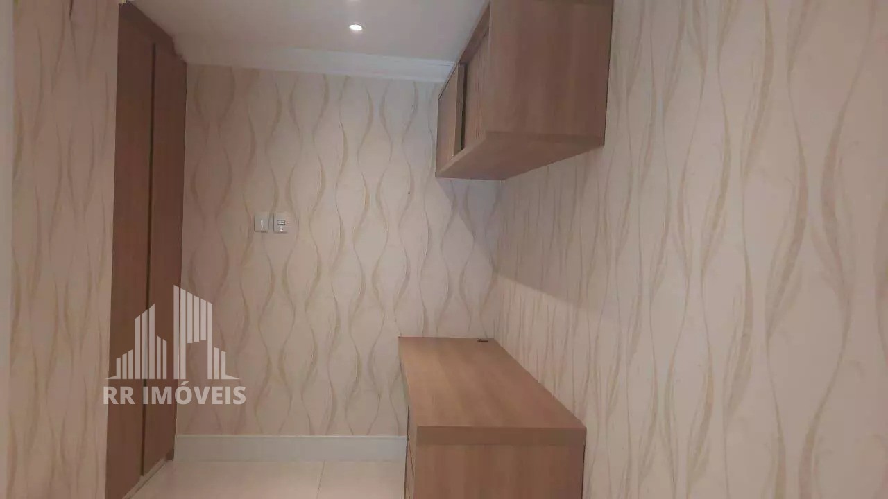 Apartamento à venda com 3 quartos, 170m² - Foto 10