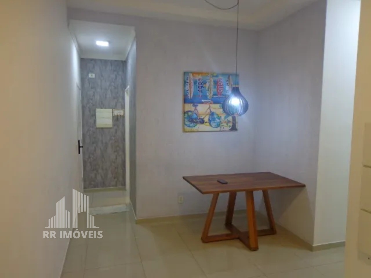 Apartamento à venda com 2 quartos, 82m² - Foto 2