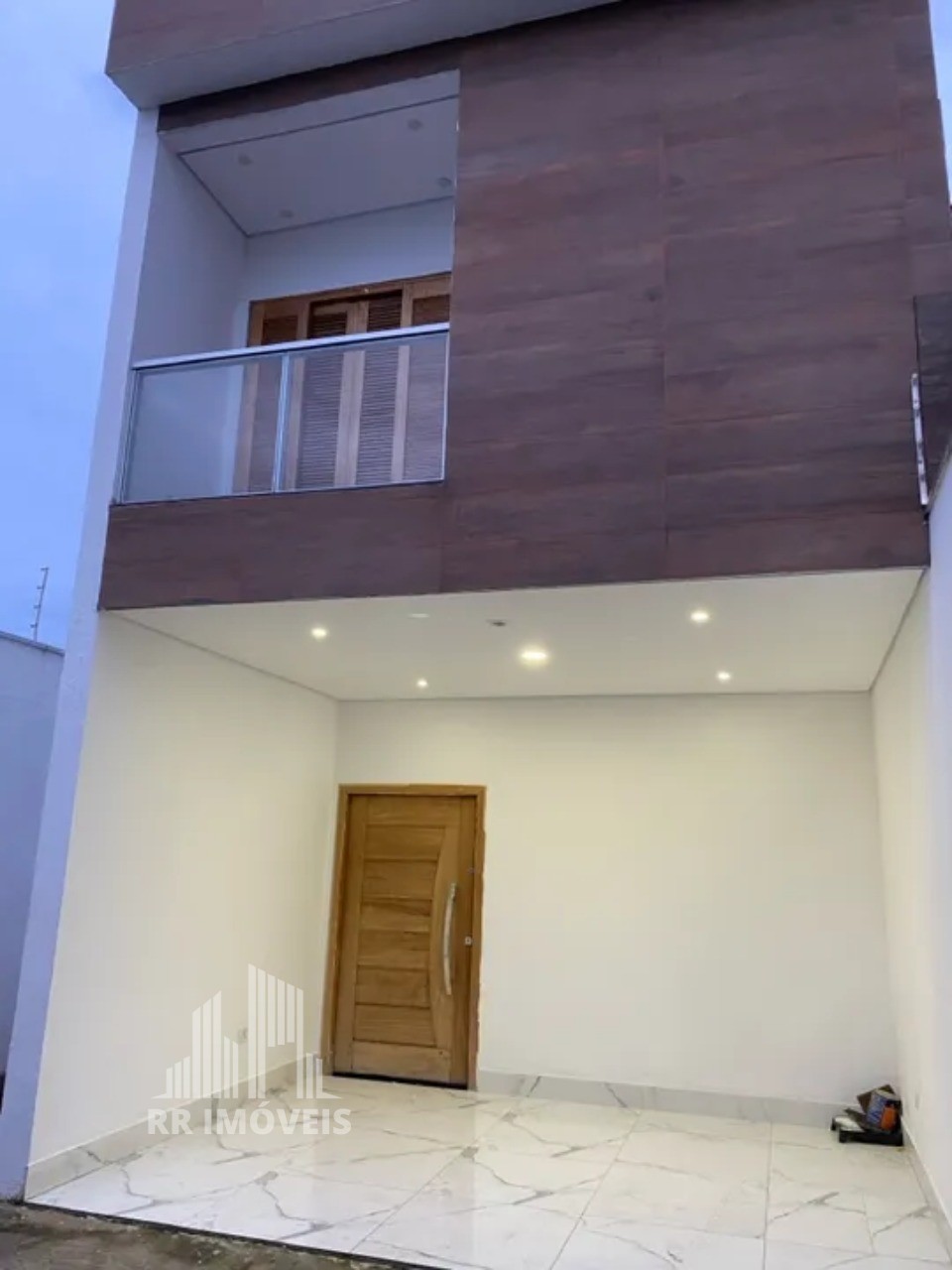 Casa à venda com 3 quartos, 125m² - Foto 2