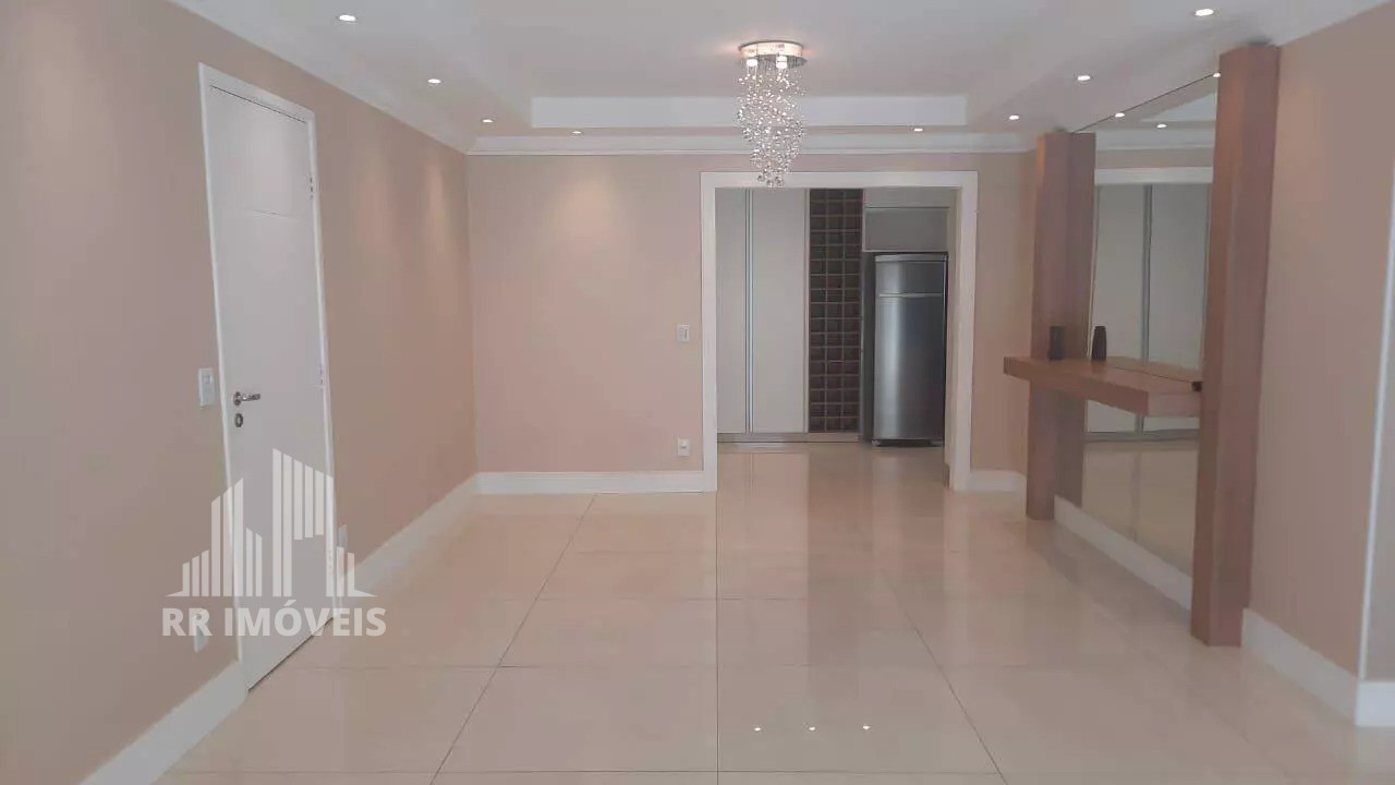 Apartamento à venda com 3 quartos, 170m² - Foto 5