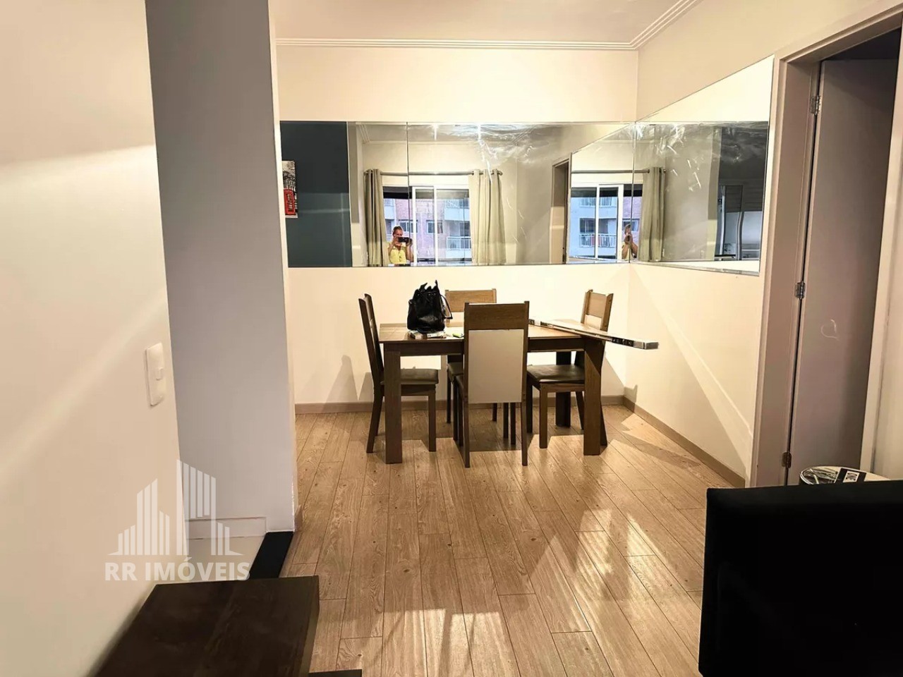 Apartamento para alugar com 1 quarto, 50m² - Foto 5