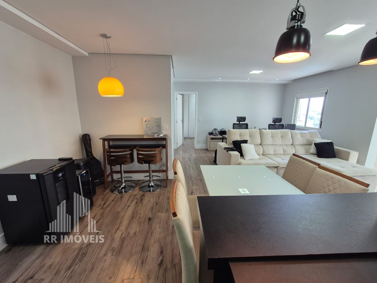 Apartamento à venda com 2 quartos, 68m² - Foto 13