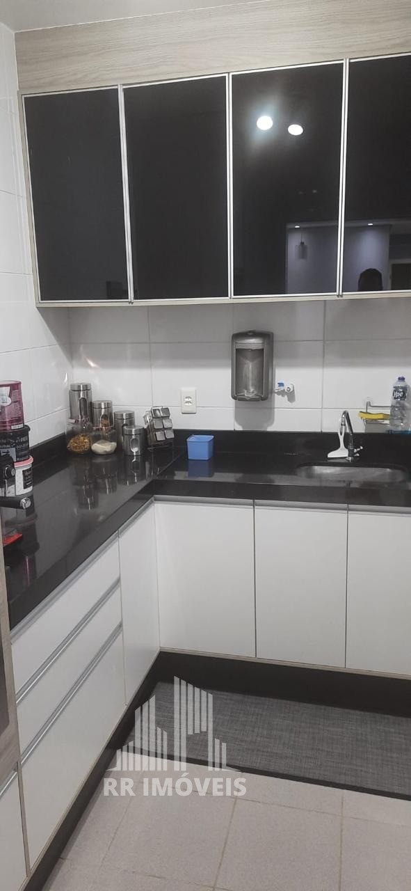 Apartamento à venda com 2 quartos, 60m² - Foto 2