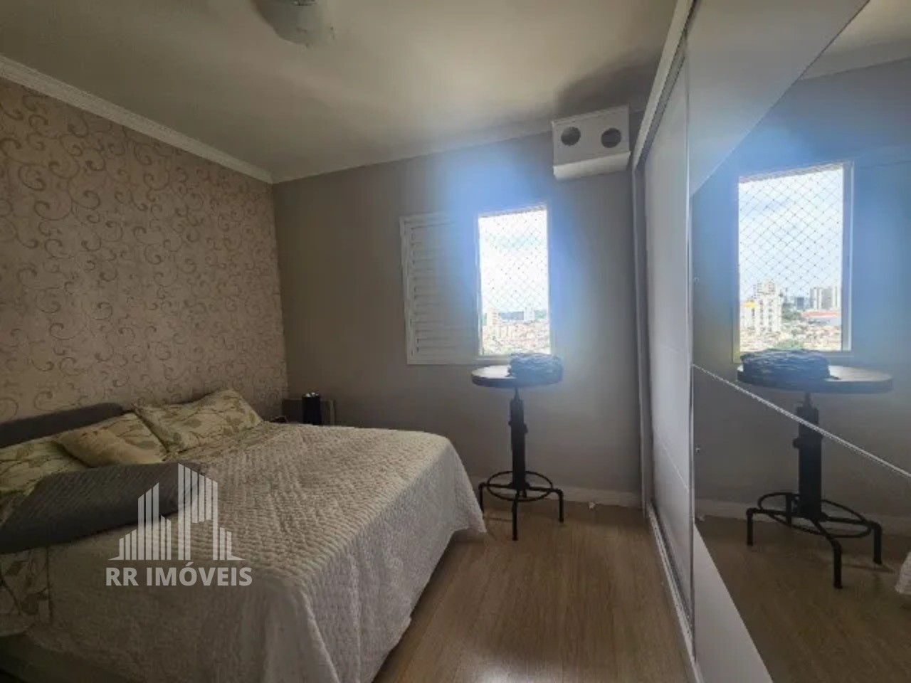 Apartamento à venda com 3 quartos, 105m² - Foto 9