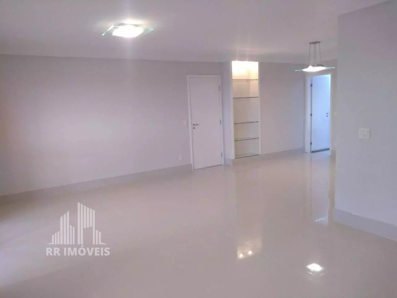 Apartamento à venda com 3 quartos, 170m² - Foto 9