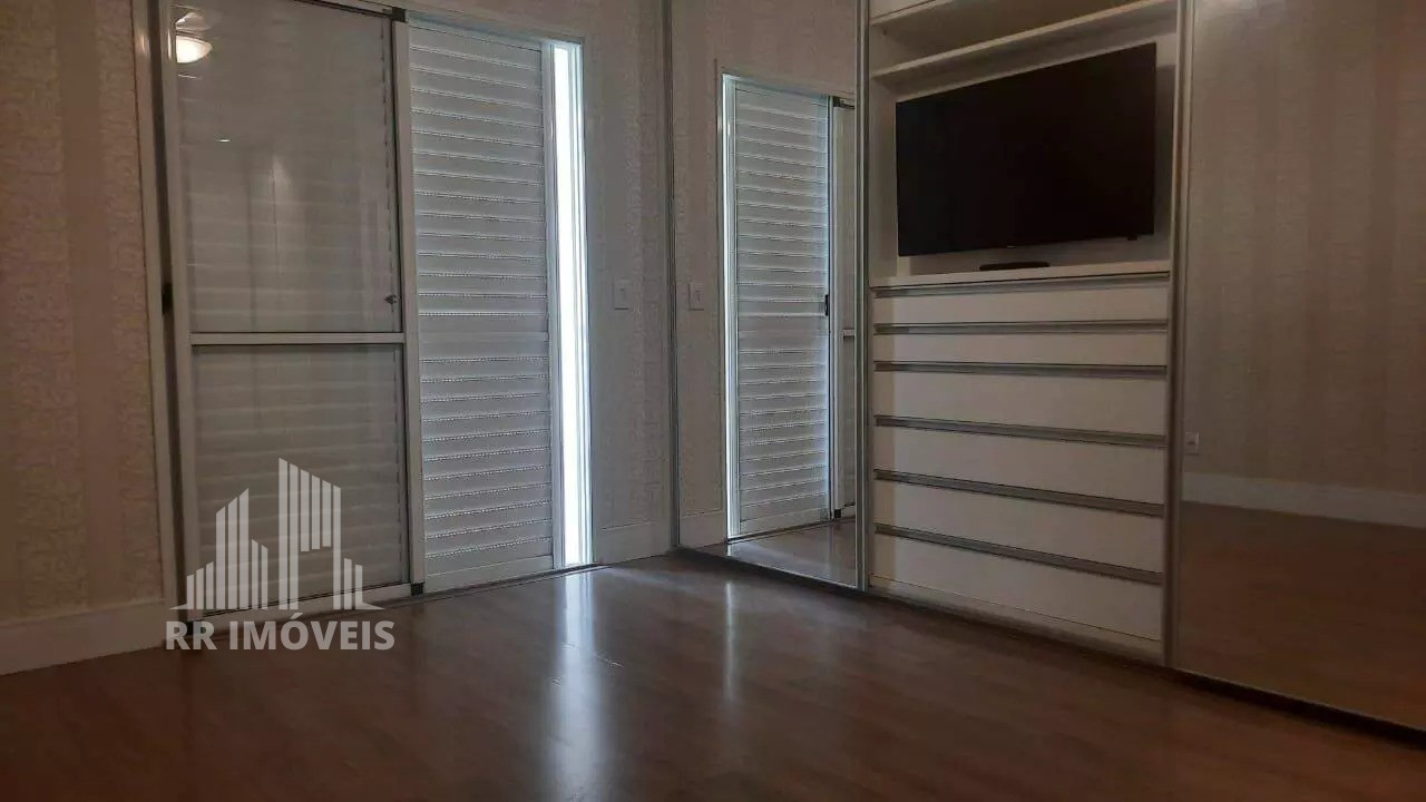 Apartamento à venda com 3 quartos, 170m² - Foto 12