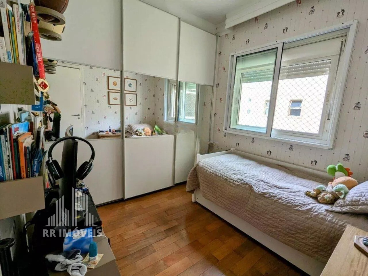 Apartamento à venda com 3 quartos, 133m² - Foto 9