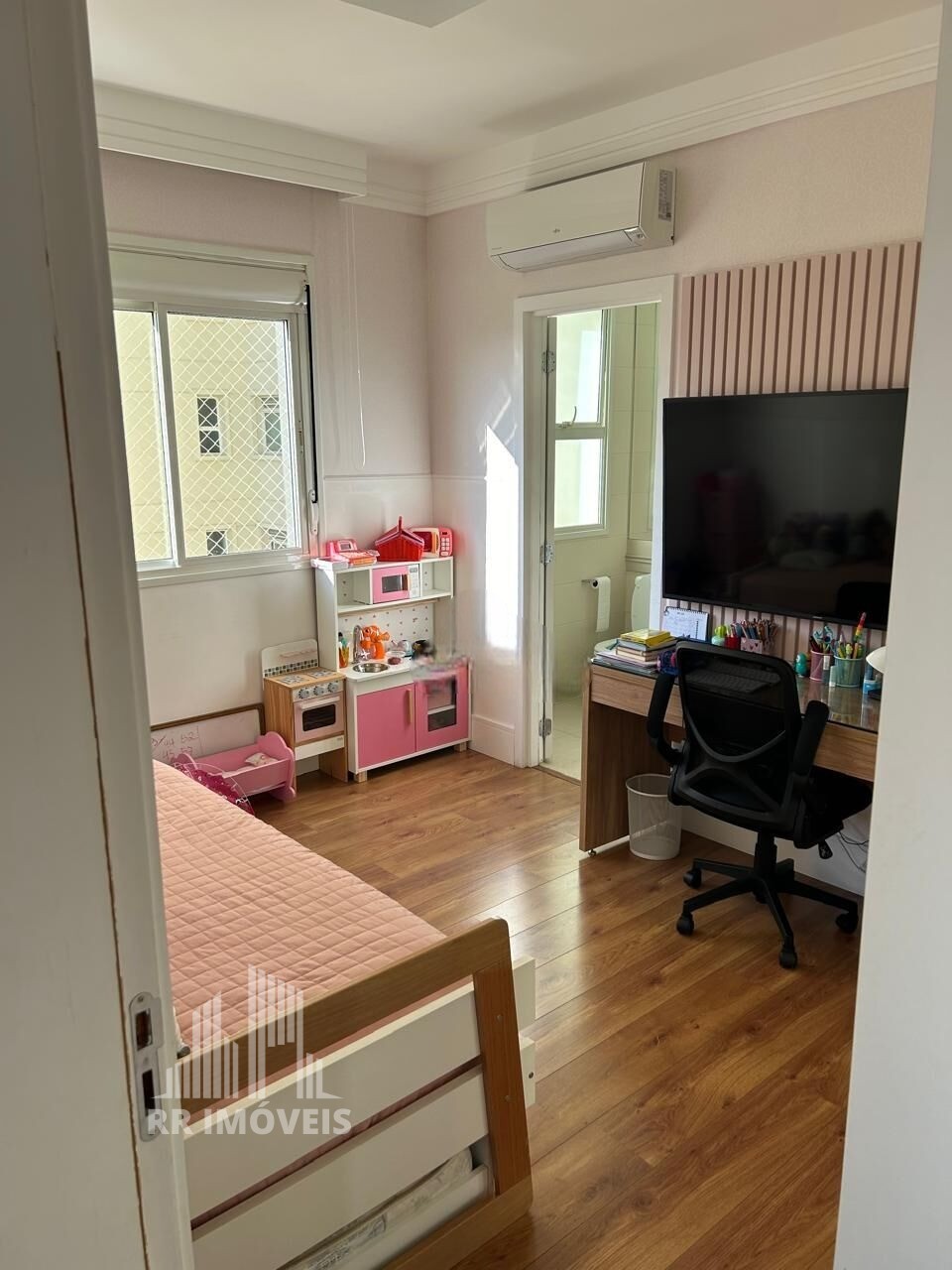 Apartamento à venda com 3 quartos, 202m² - Foto 19