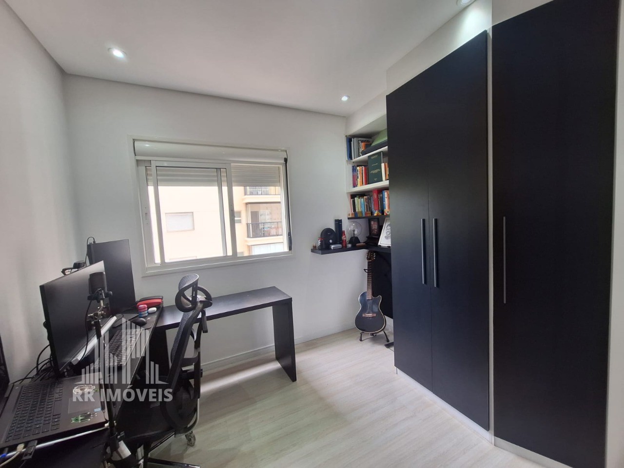 Apartamento à venda com 3 quartos, 94m² - Foto 18