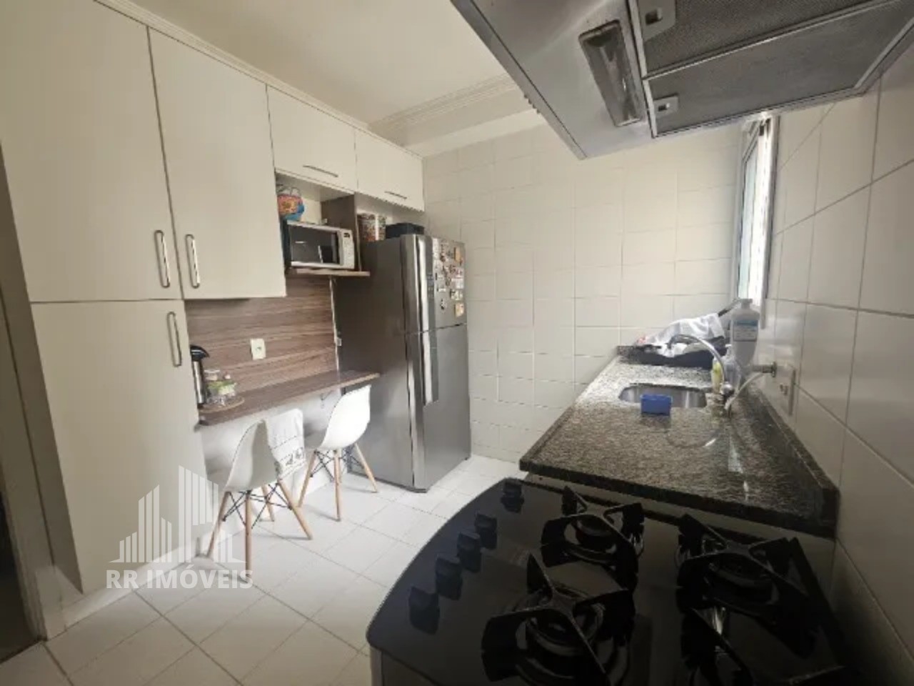 Apartamento à venda com 3 quartos, 105m² - Foto 7