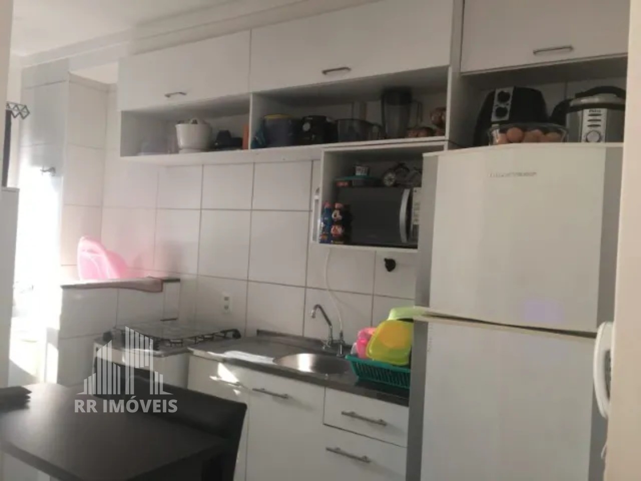 Apartamento à venda com 2 quartos, 60m² - Foto 2