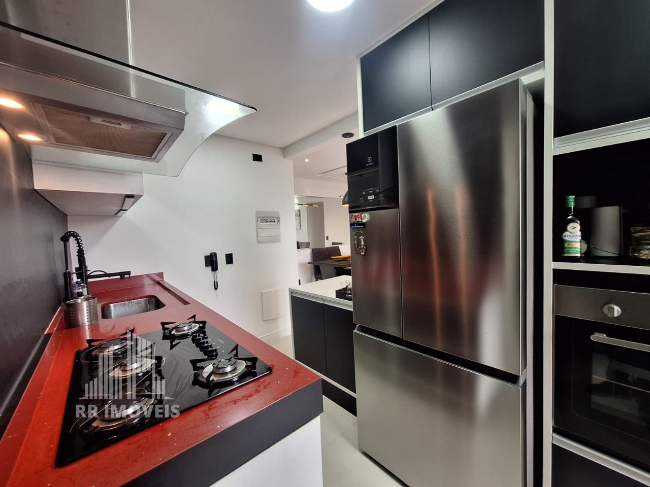 Apartamento à venda com 3 quartos, 94m² - Foto 6