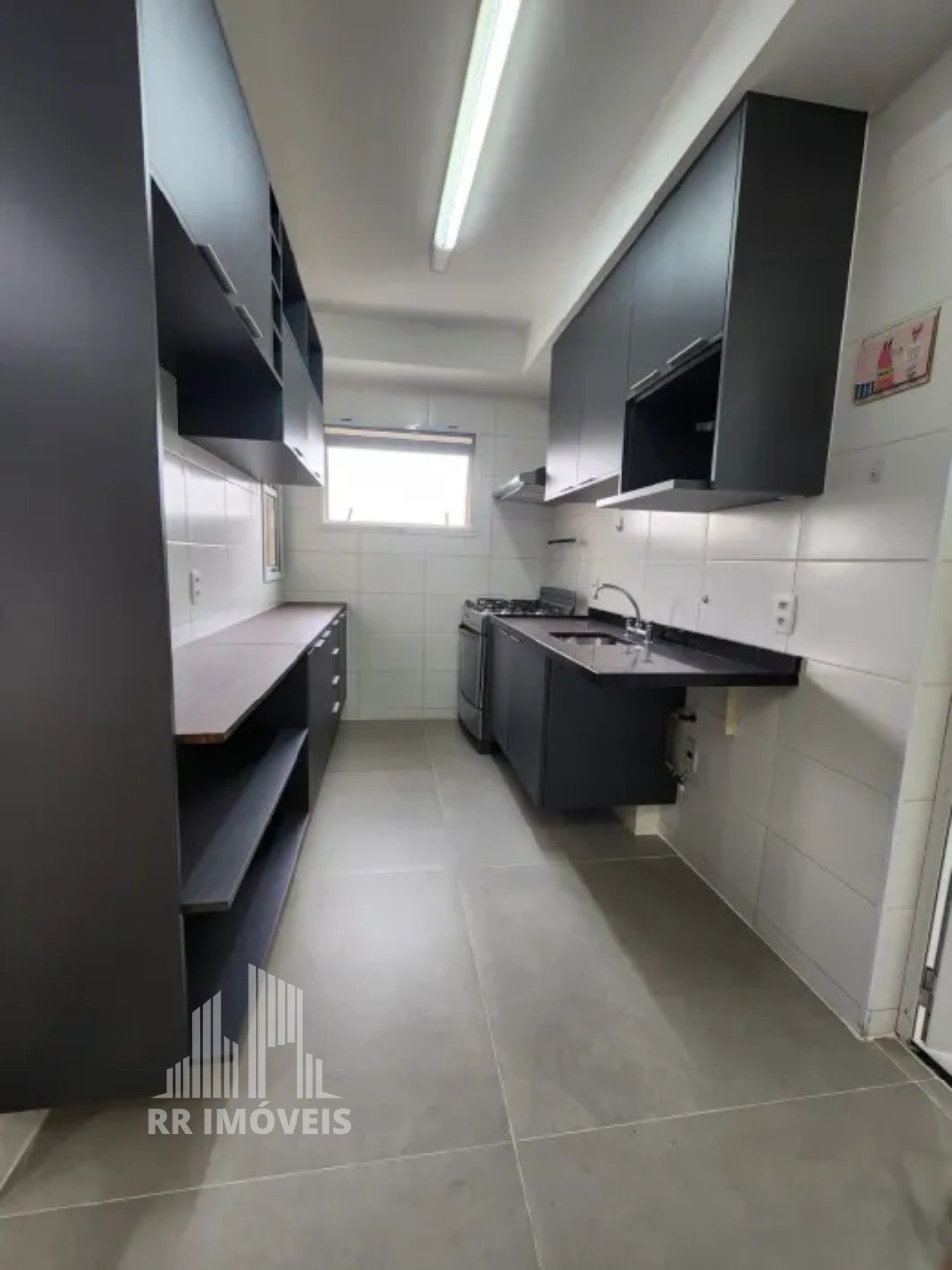 Apartamento à venda com 3 quartos, 107m² - Foto 5