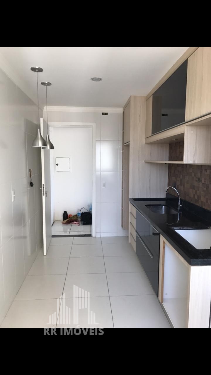 Apartamento à venda com 2 quartos, 61m² - Foto 5