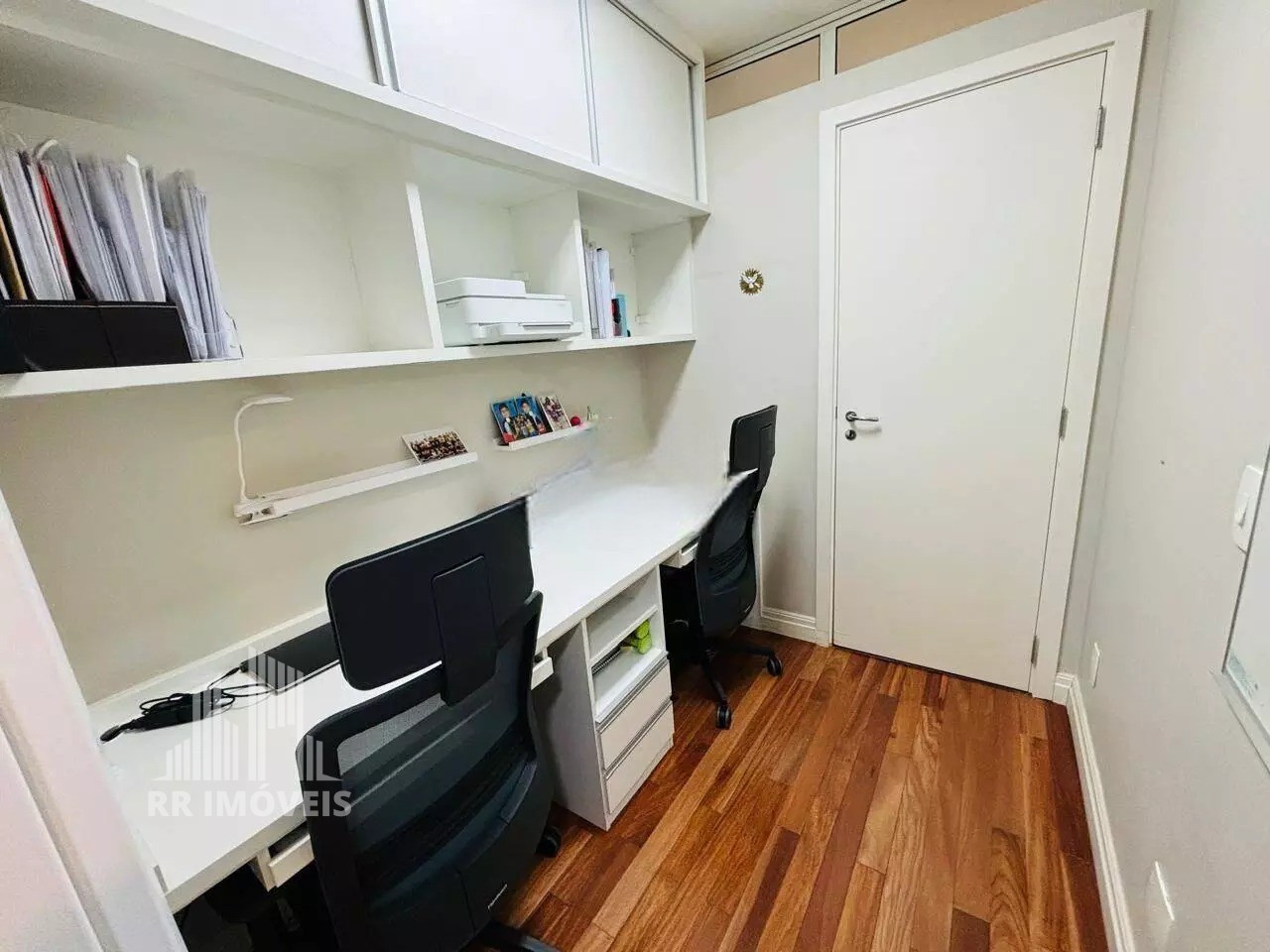 Apartamento à venda com 2 quartos, 133m² - Foto 10