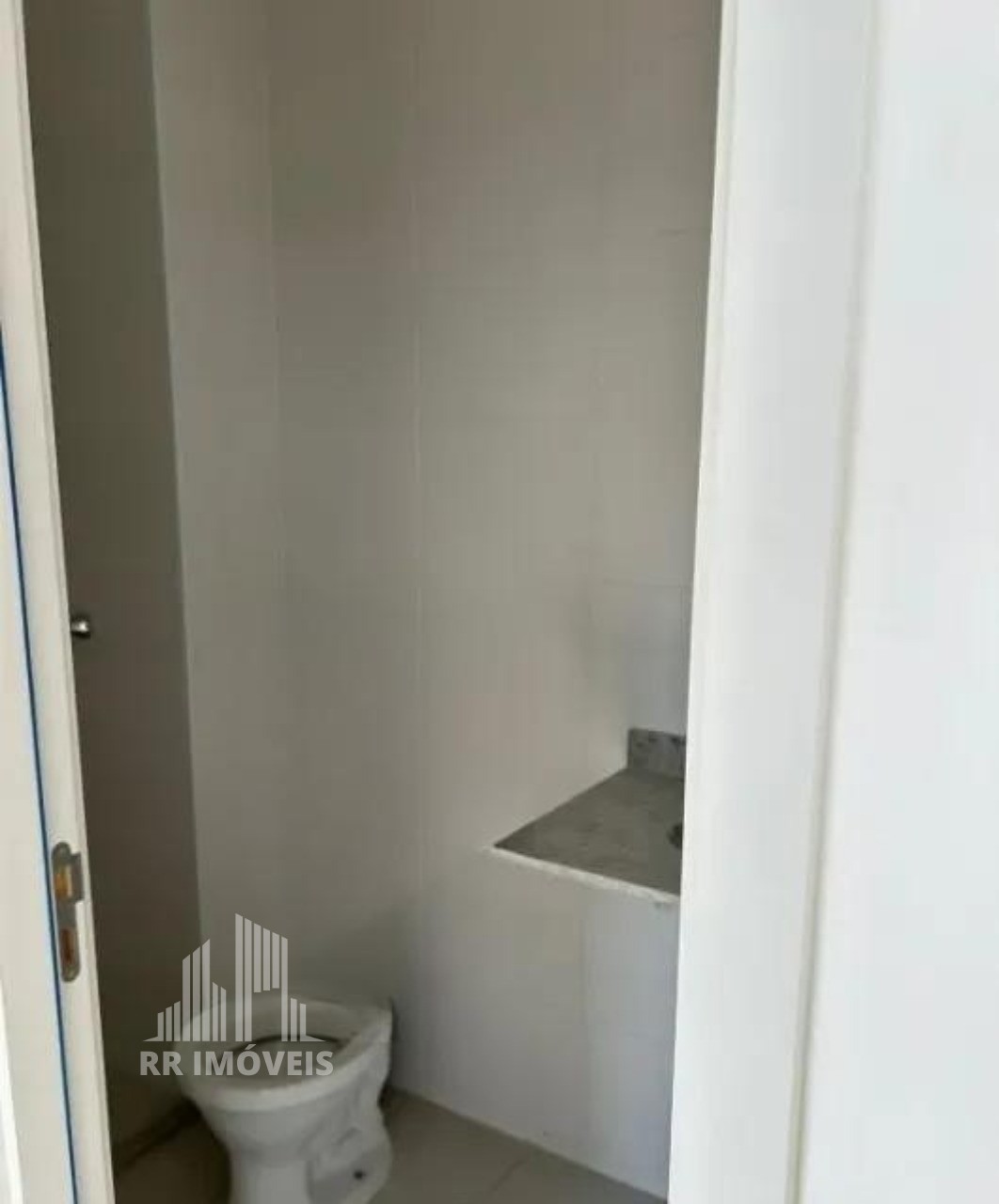 Apartamento à venda com 2 quartos, 40m² - Foto 9