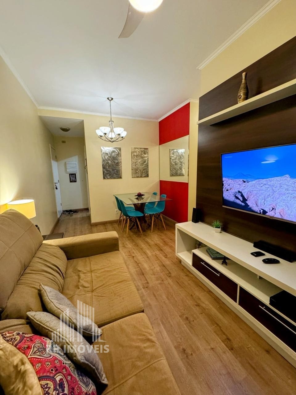 Apartamento à venda com 2 quartos, 55m² - Foto 1