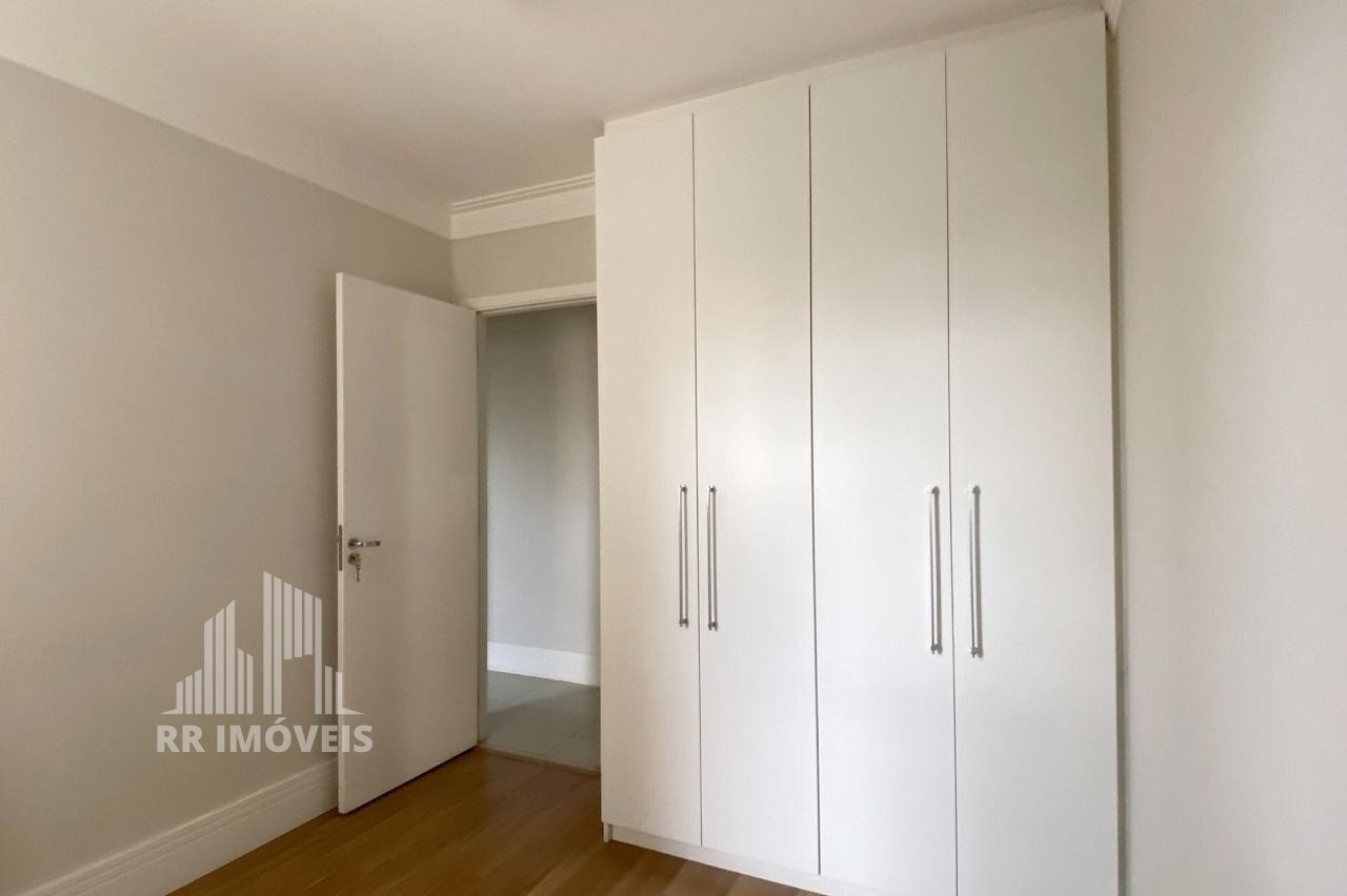 Apartamento à venda com 3 quartos, 107m² - Foto 18