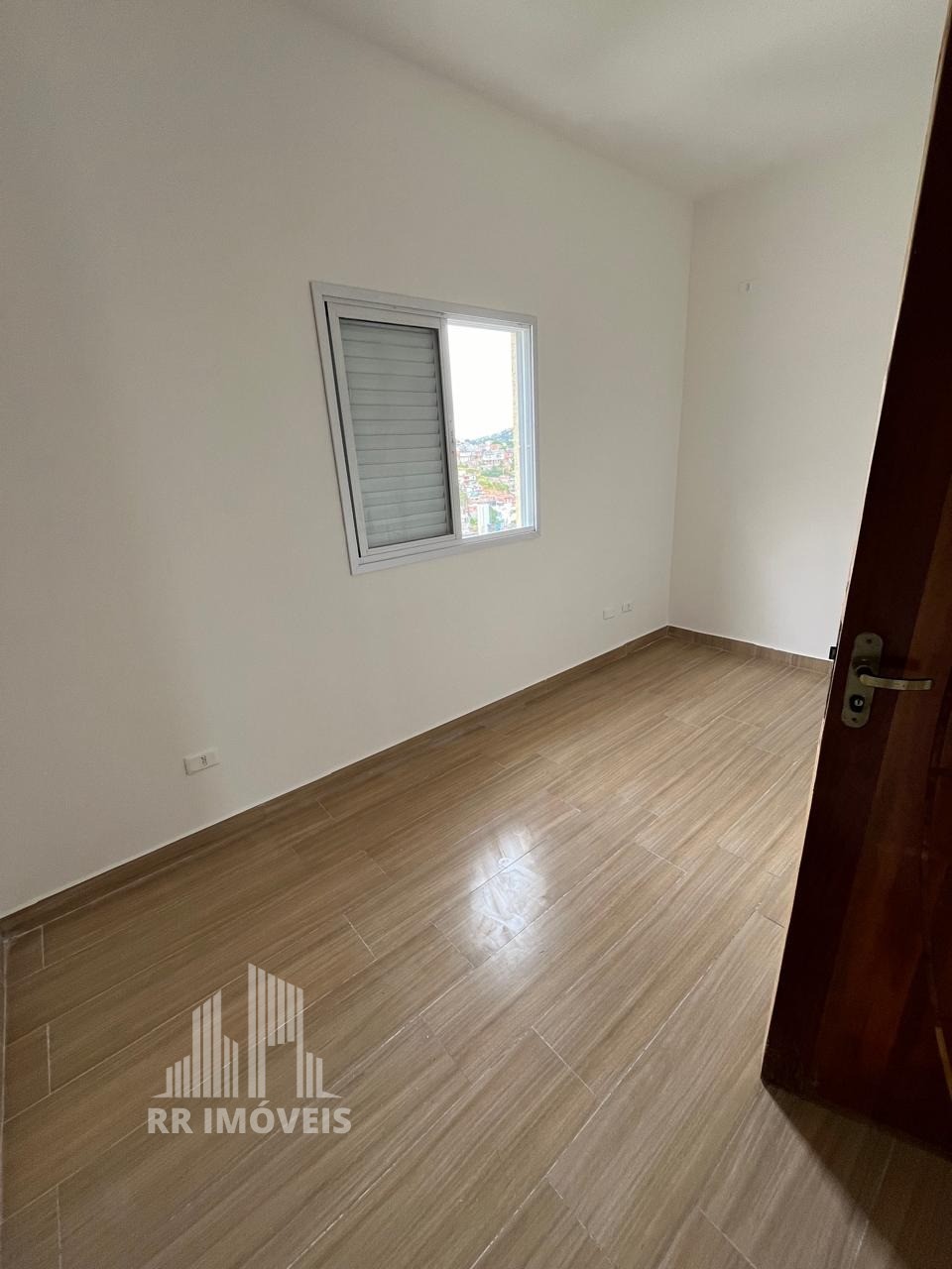 Casa à venda com 3 quartos, 110m² - Foto 11