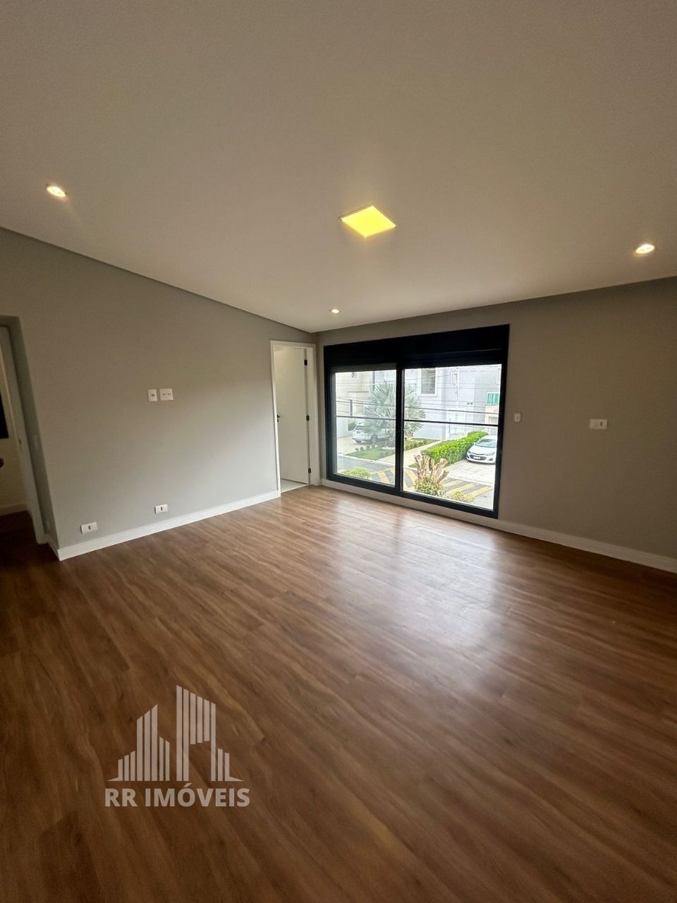 Casa à venda com 4 quartos, 360m² - Foto 11