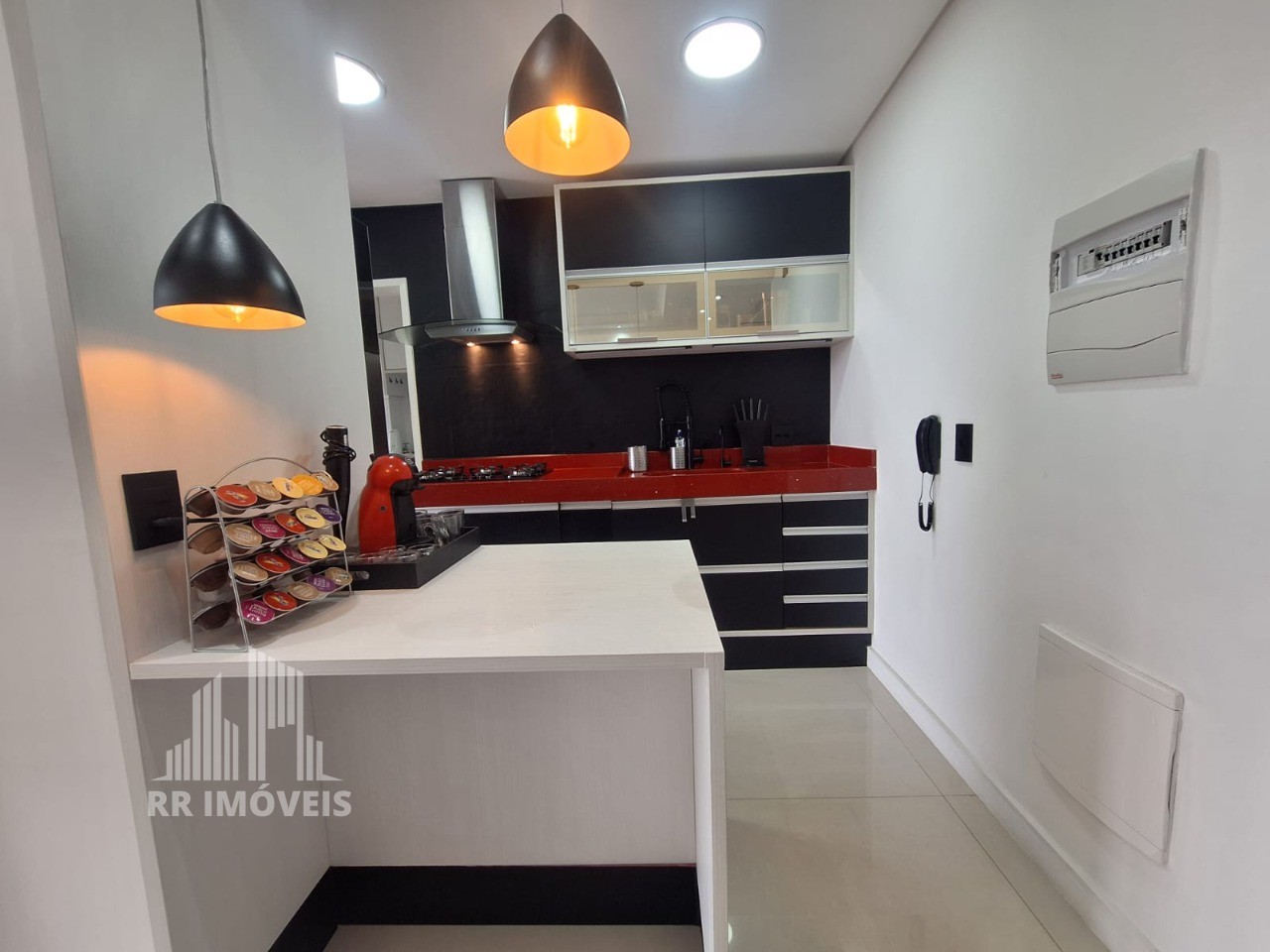 Apartamento à venda com 3 quartos, 94m² - Foto 4