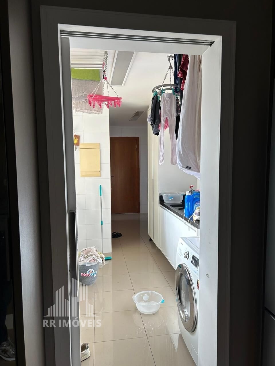 Apartamento à venda com 3 quartos, 202m² - Foto 10