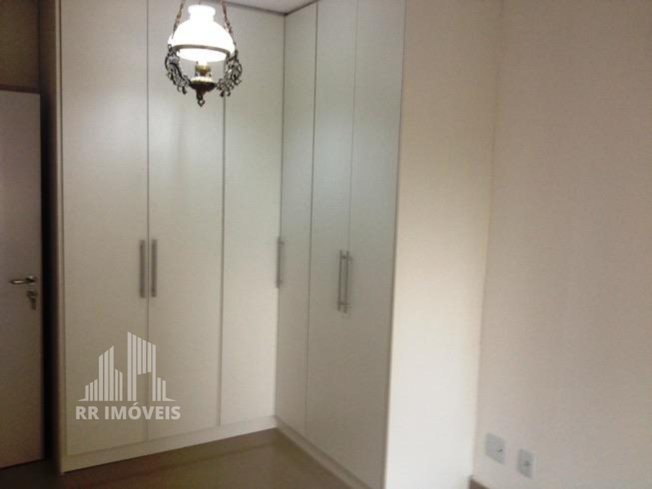 Apartamento para alugar com 2 quartos, 68m² - Foto 19