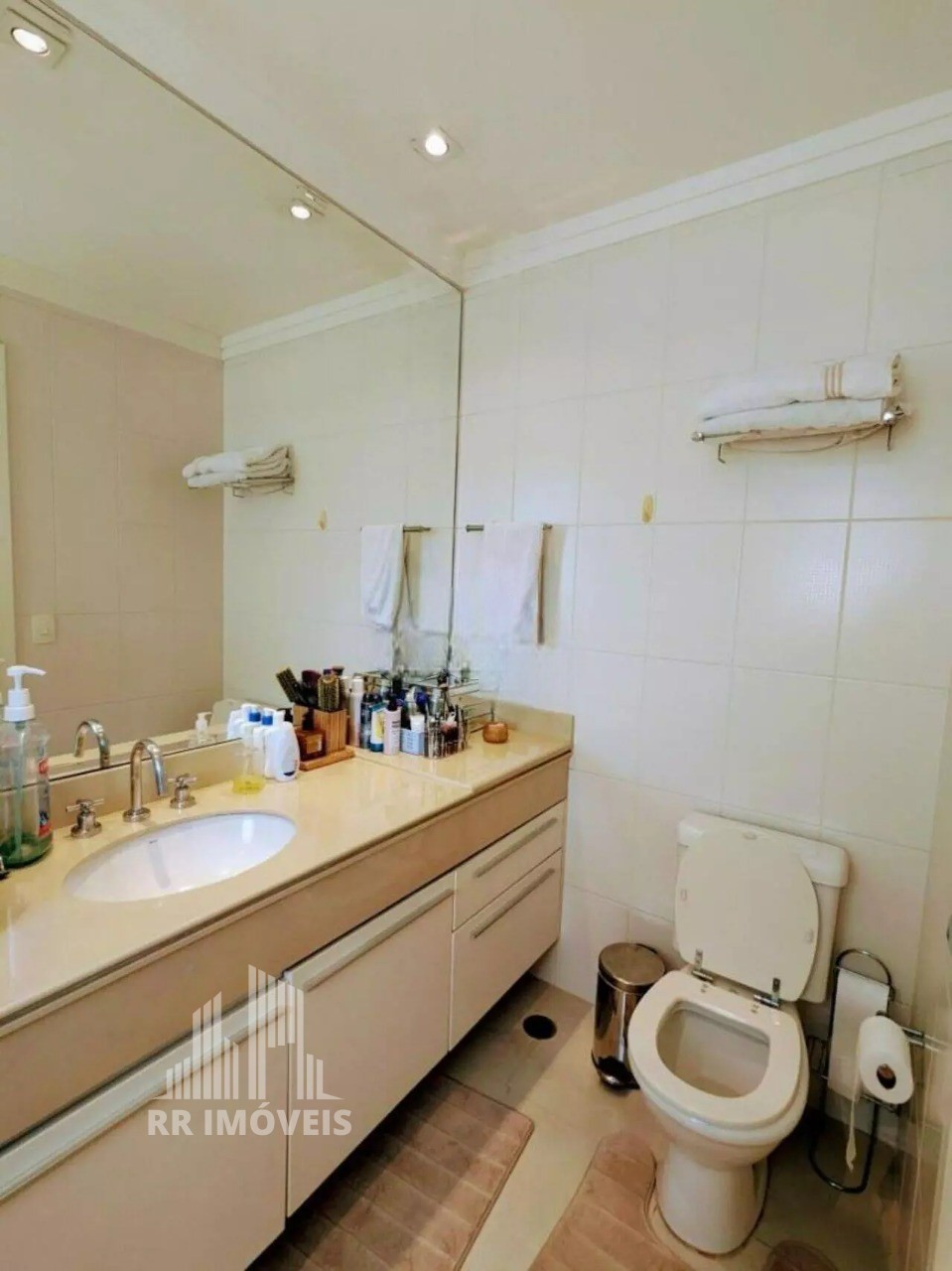 Apartamento à venda com 3 quartos, 133m² - Foto 12