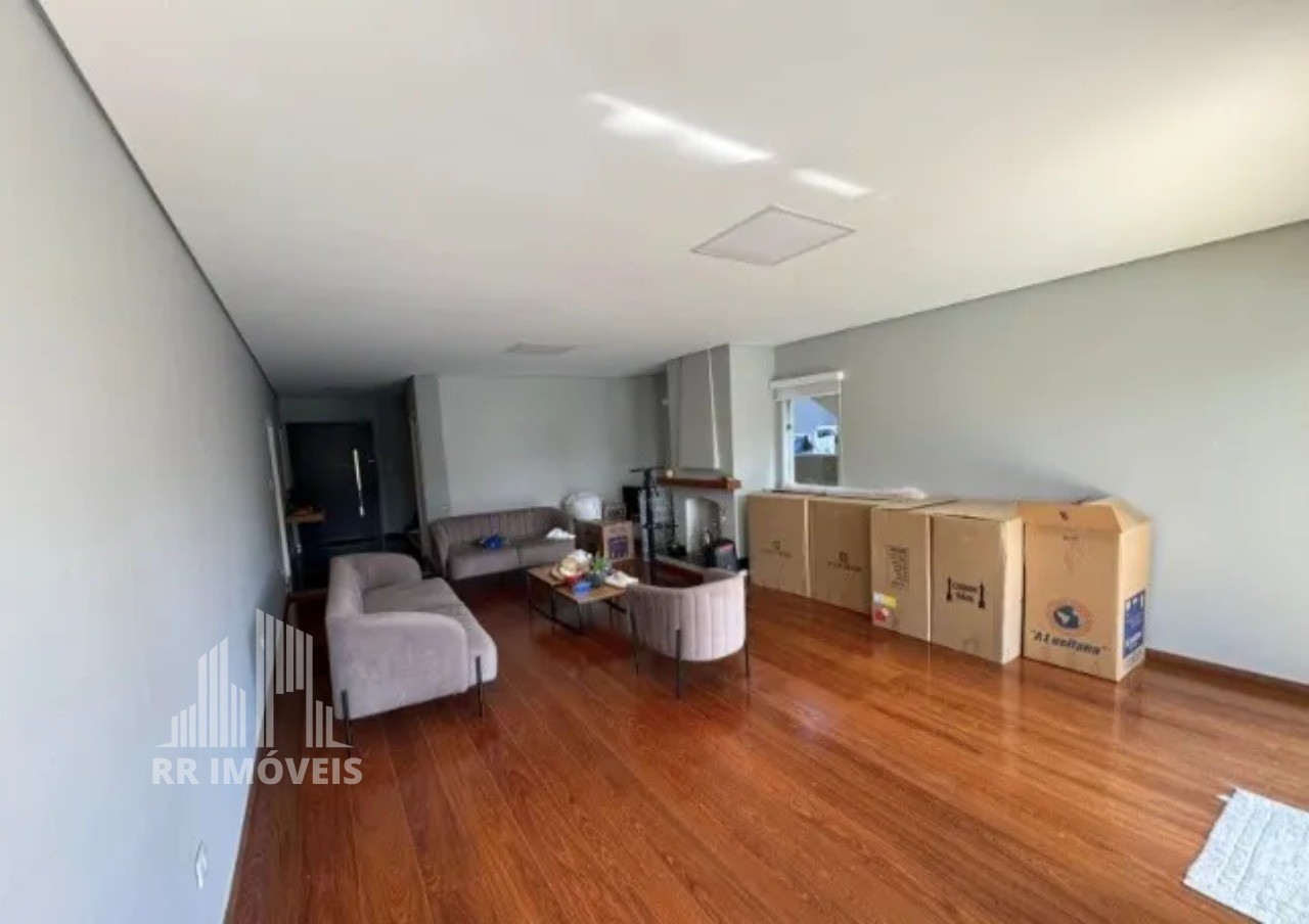 Casa à venda com 4 quartos, 350m² - Foto 3