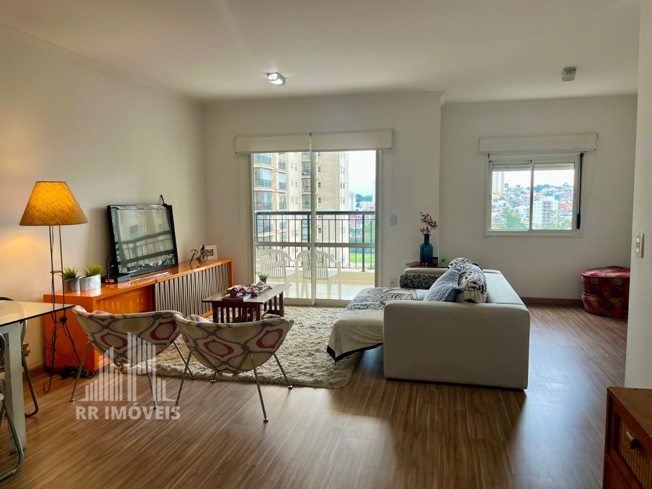 Apartamento à venda com 2 quartos, 87m² - Foto 13