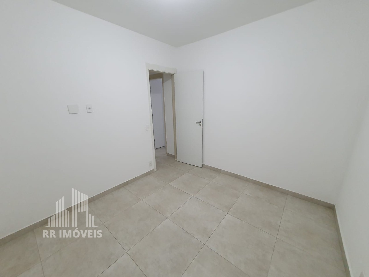 Apartamento à venda com 2 quartos, 51m² - Foto 12