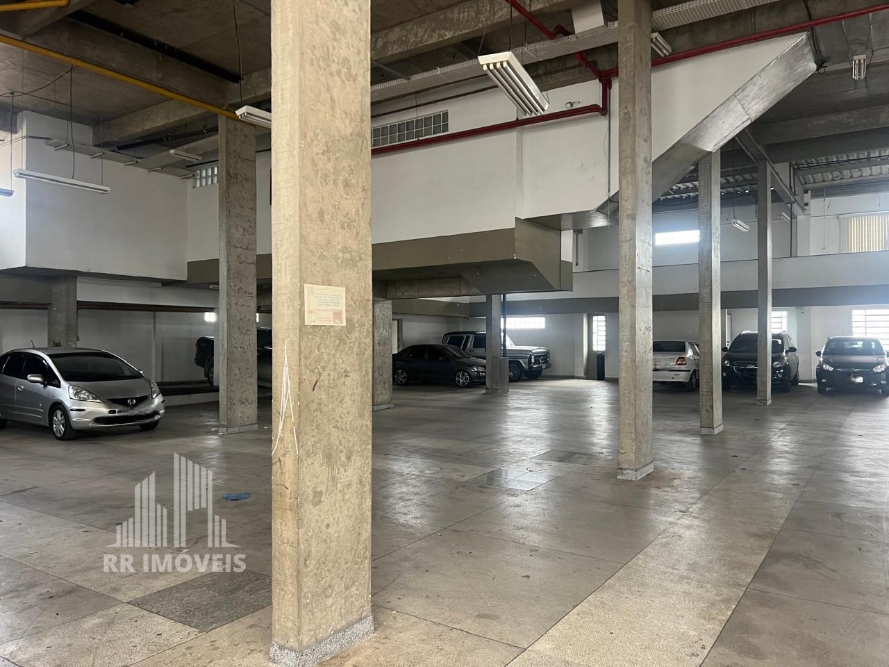 Depósito-Galpão-Armazém para alugar, 1390m² - Foto 3