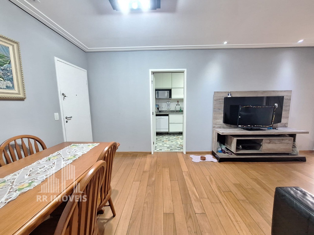 Apartamento à venda com 3 quartos, 94m² - Foto 4