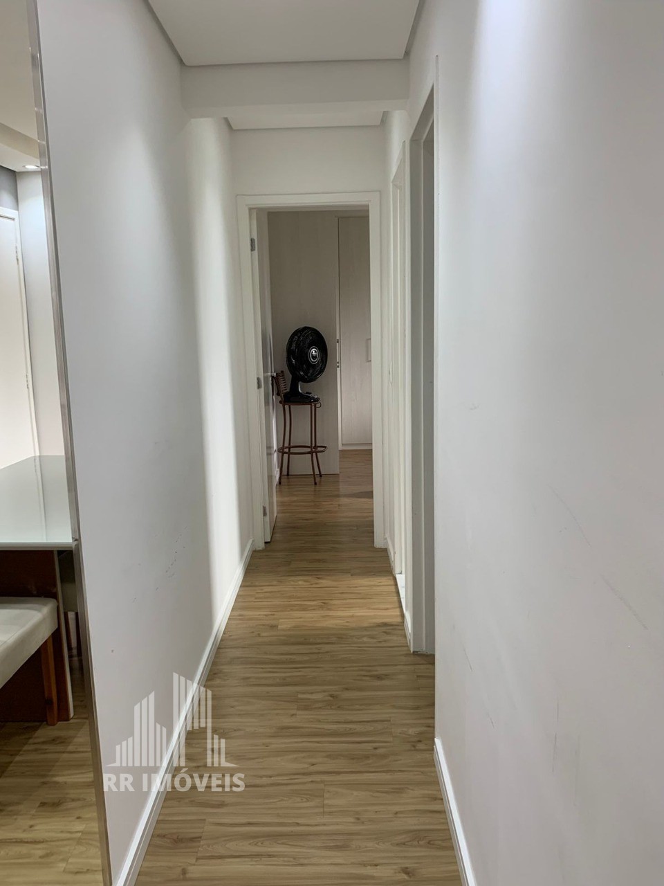 Apartamento à venda com 2 quartos, 60m² - Foto 12