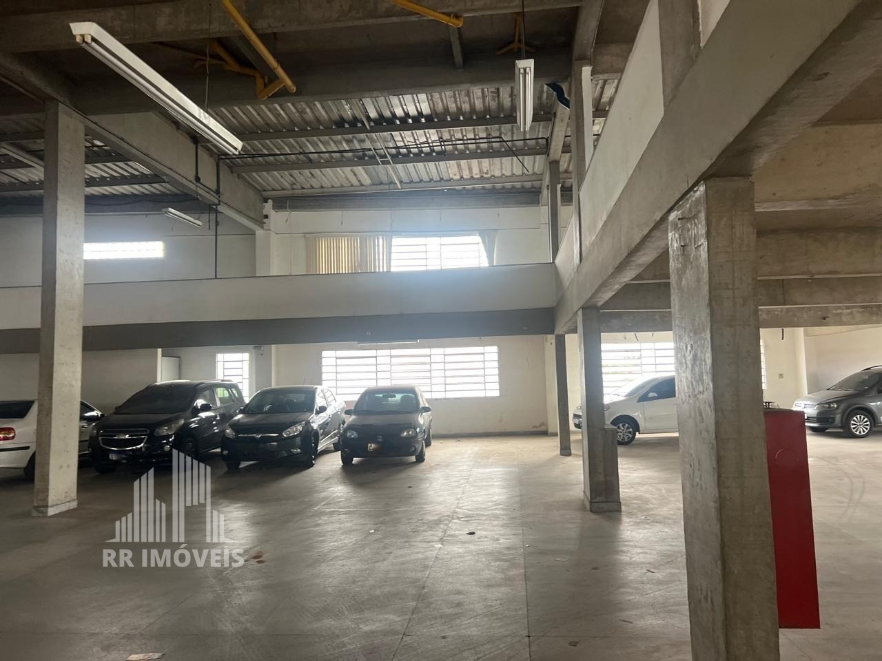 Depósito-Galpão-Armazém para alugar, 1390m² - Foto 12